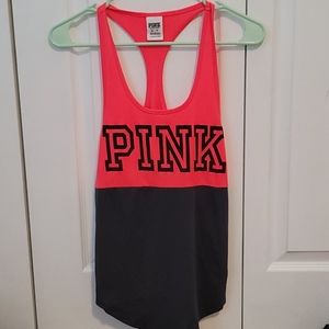 vs pink tank